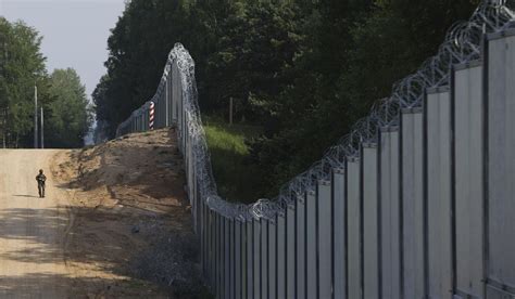 Poland’s ruling party leader vows to protect the EU border with Russia’s ally Belarus